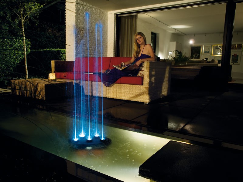 OASE Water Quintet fontän med LED-belysning