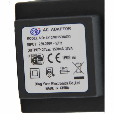 Muuntaja IP44 , 24 V 36 W